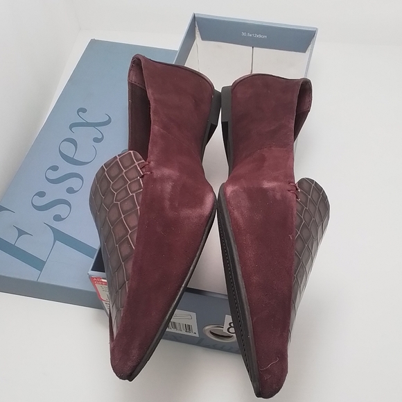 NEW IN BOX Deep Wine Flat Loafers Comfy Women's Shoes Size 8,5 - Picture 6 of 12
